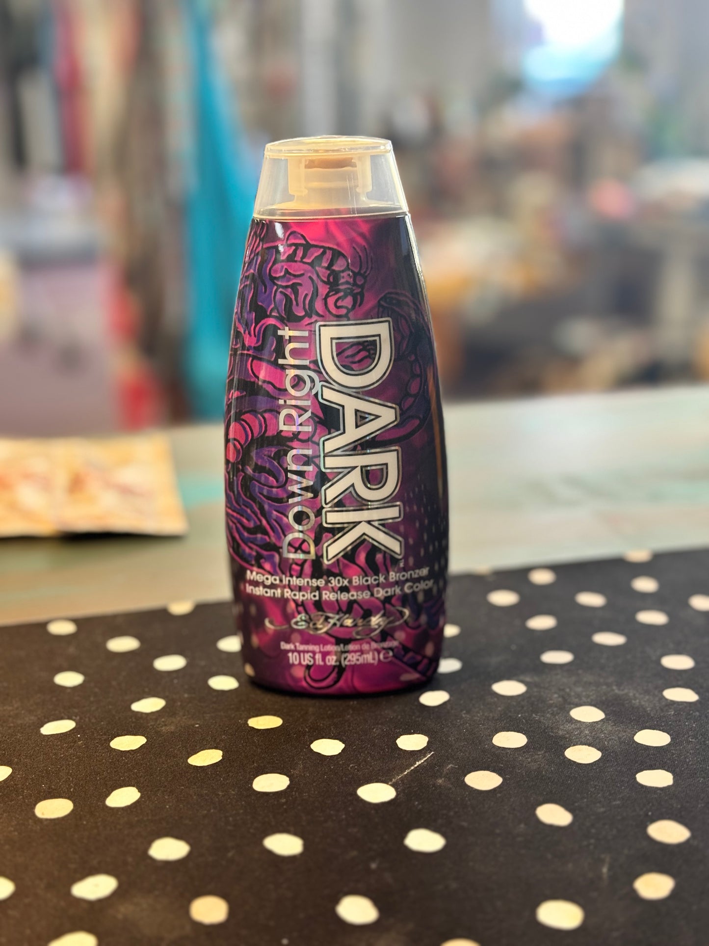 Down Right Dark Tanning Lotion