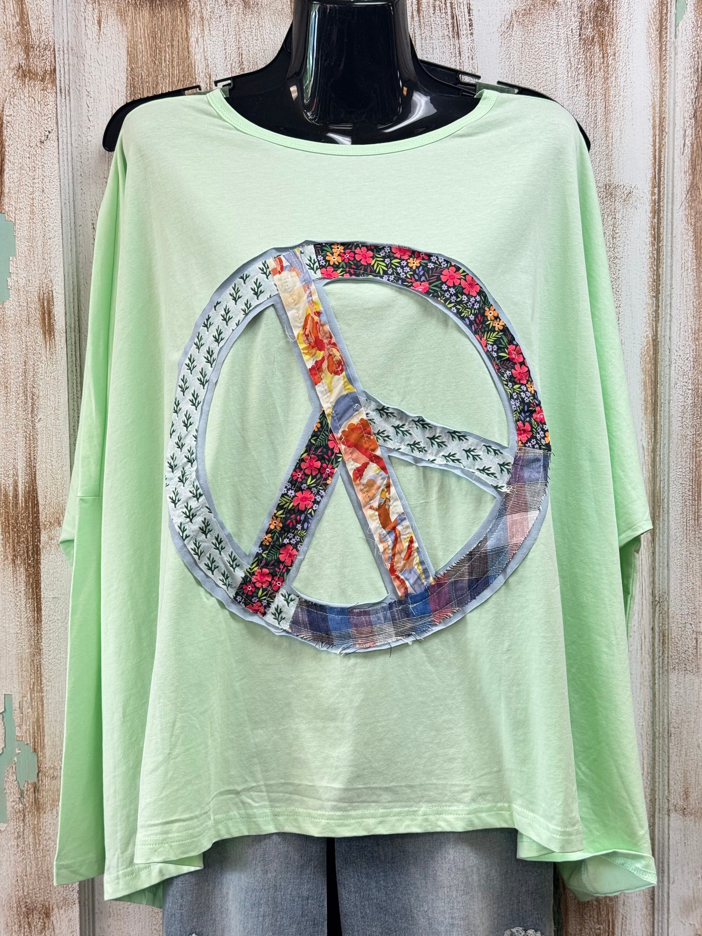 Peace Out Top