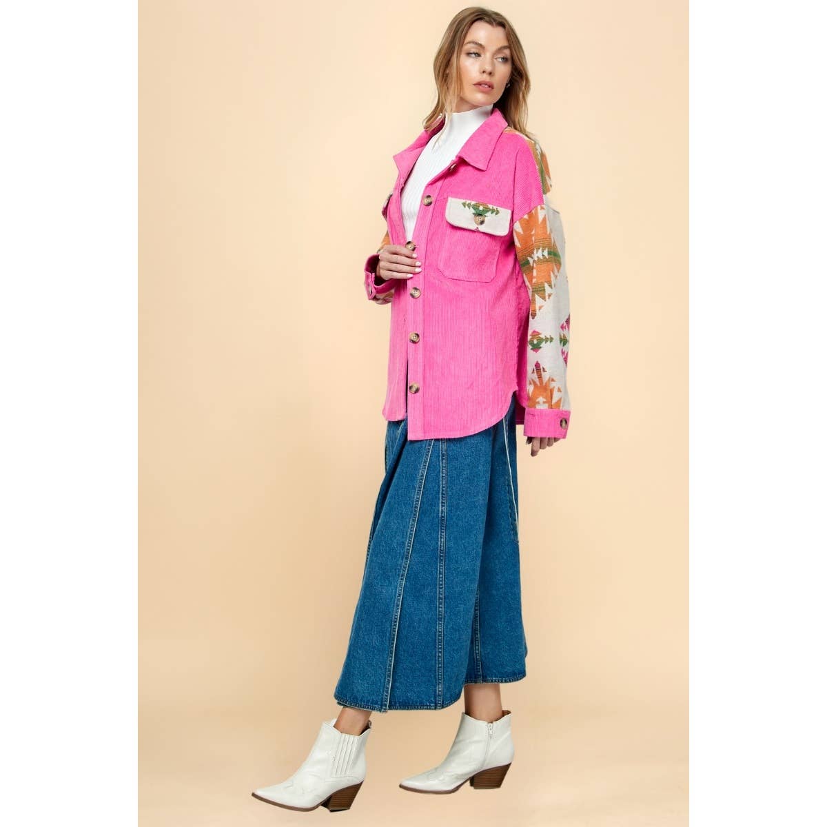 Veveret - Contrast Pattern Corduroy Shacket