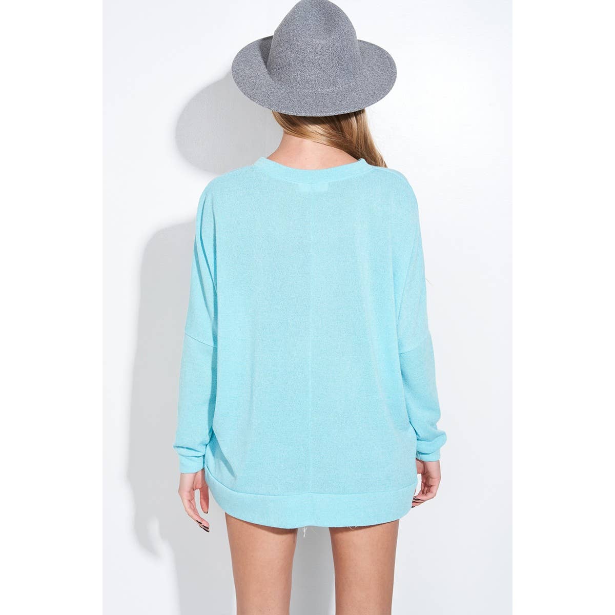 Phil Love - Merry christmas glitter side slit long sleeve top: Sky Blue / S