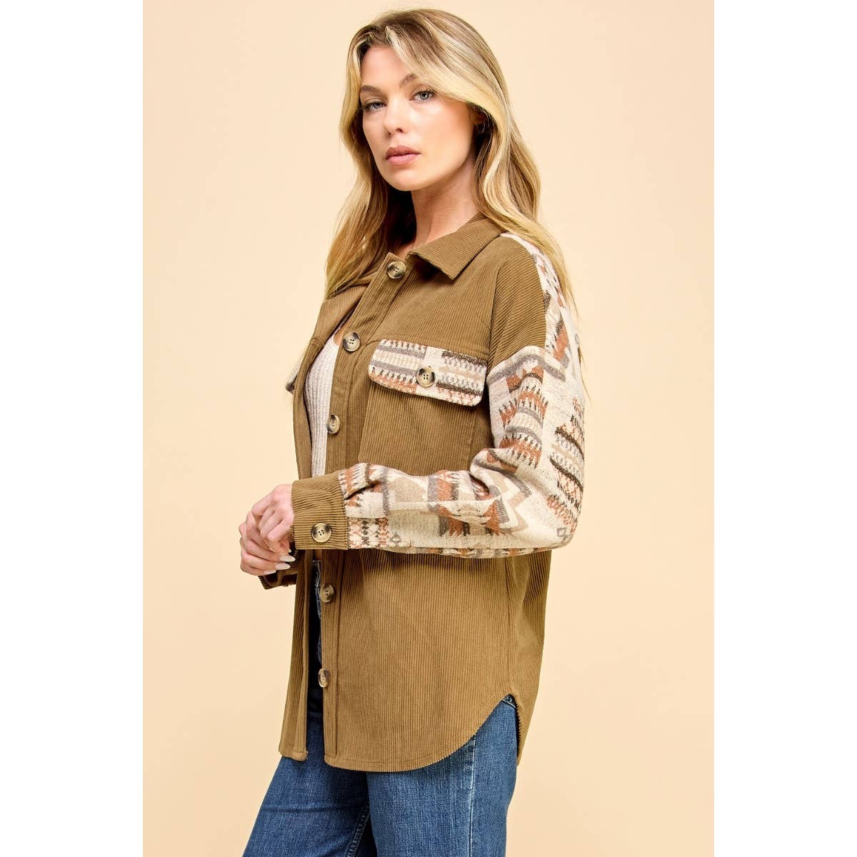 Veveret - Contrast Pattern Corduroy Shacket