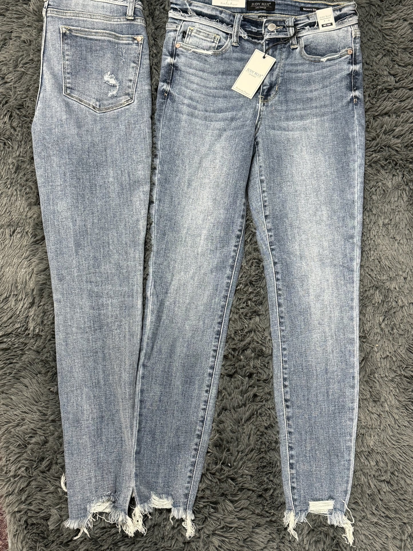 Judy Blue Distressed Skinny Jeans