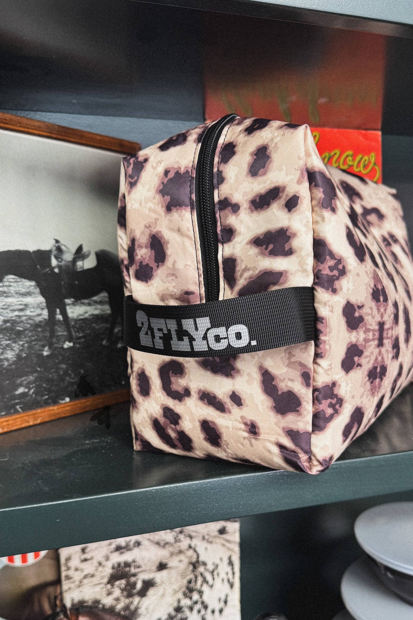 2 Fly Co - THAT TRAVELER BAG *LEOPARD